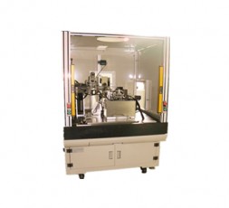 Automatic correction for laser light sourcemachine